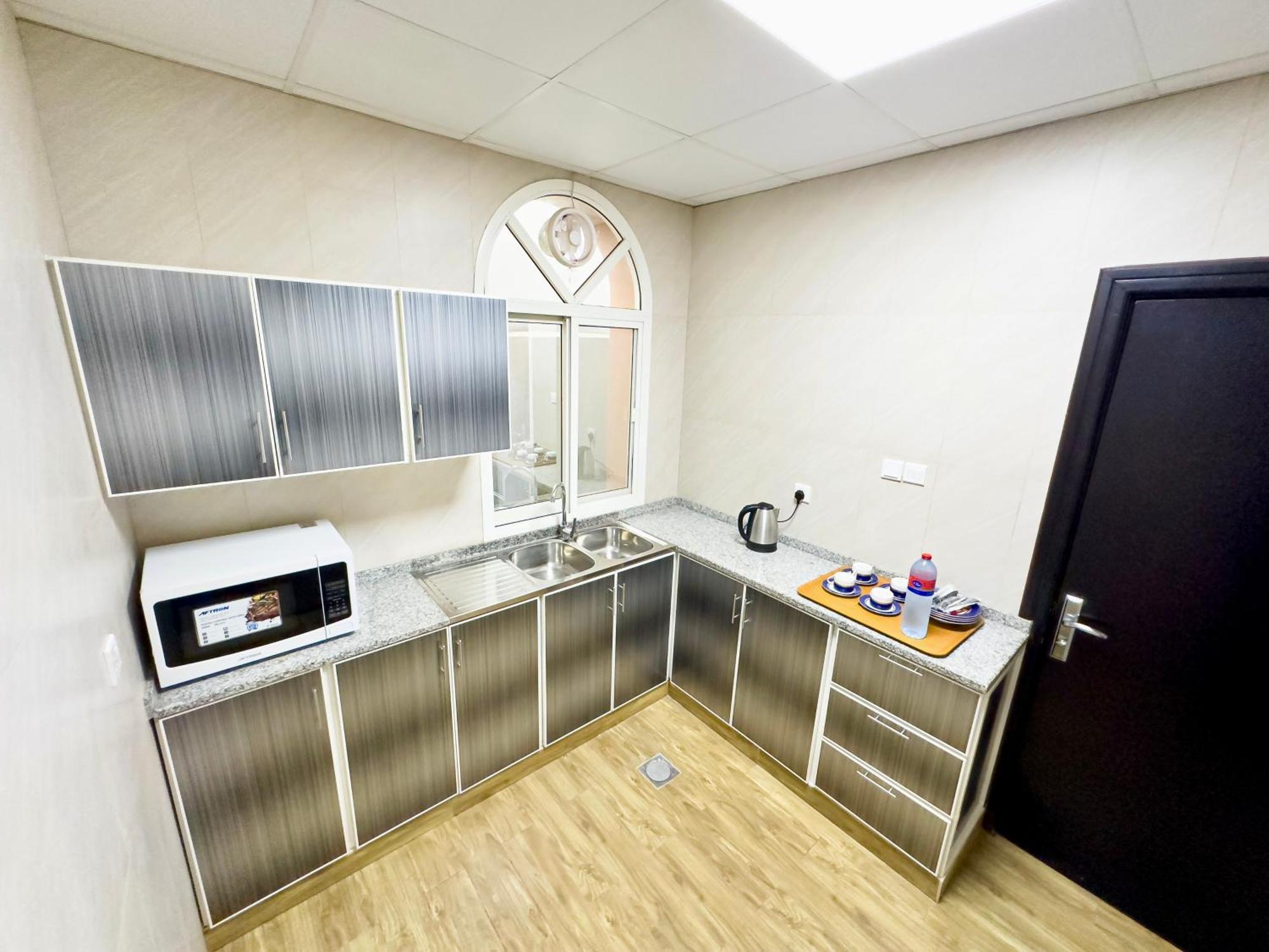 Royal Residence Hotel Apartments Umm al-Kuwajn Zewnętrze zdjęcie