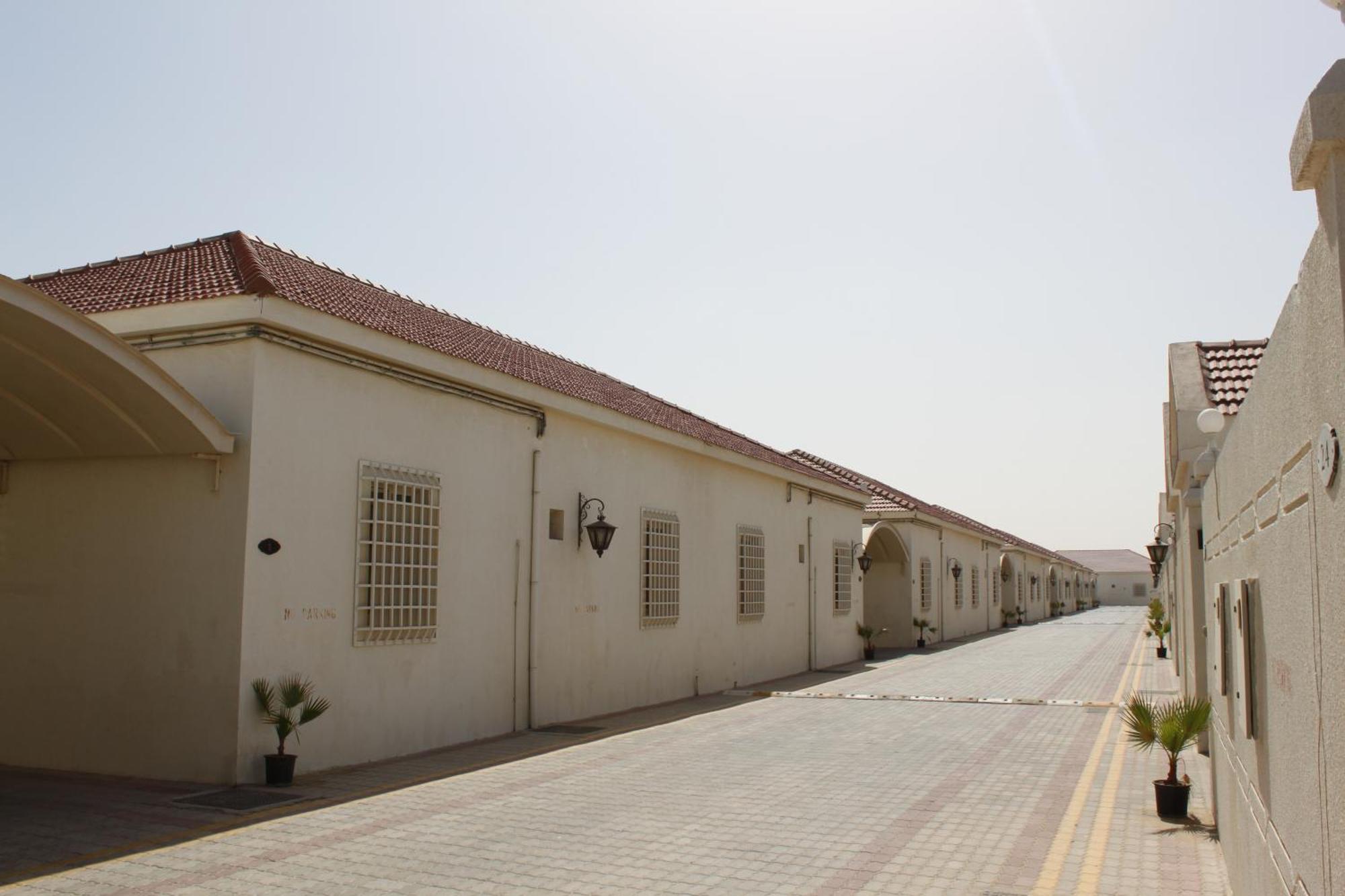 Royal Residence Hotel Apartments Umm al-Kuwajn Zewnętrze zdjęcie